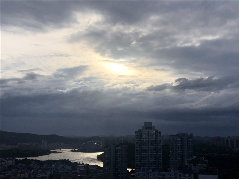 晨曦、破云見日、三江公園(圖3)